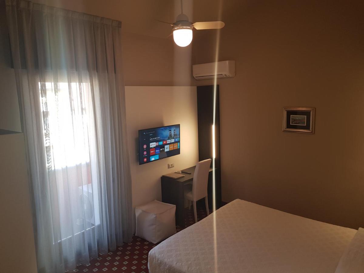 Diana Hotel 3*